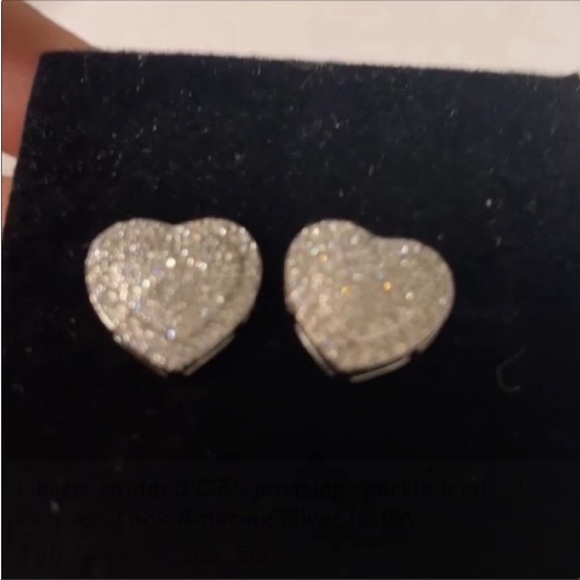 Hearts studded CZ‘s amazing sparkle Iced Earrings Look Amazing White Gold Plated - Picture 8 of 14